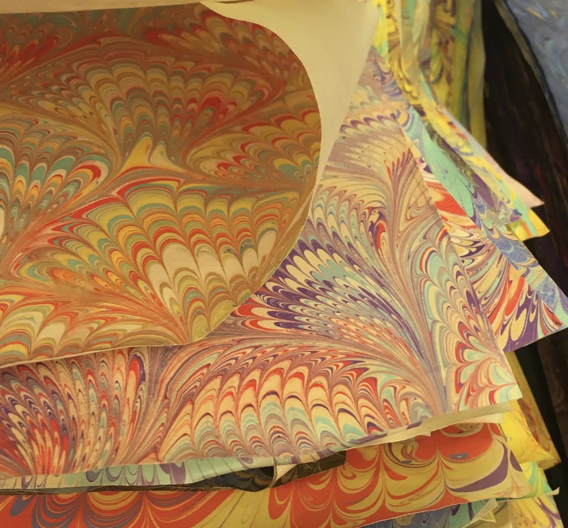 Hand-marbled paper, a Florentine specialty